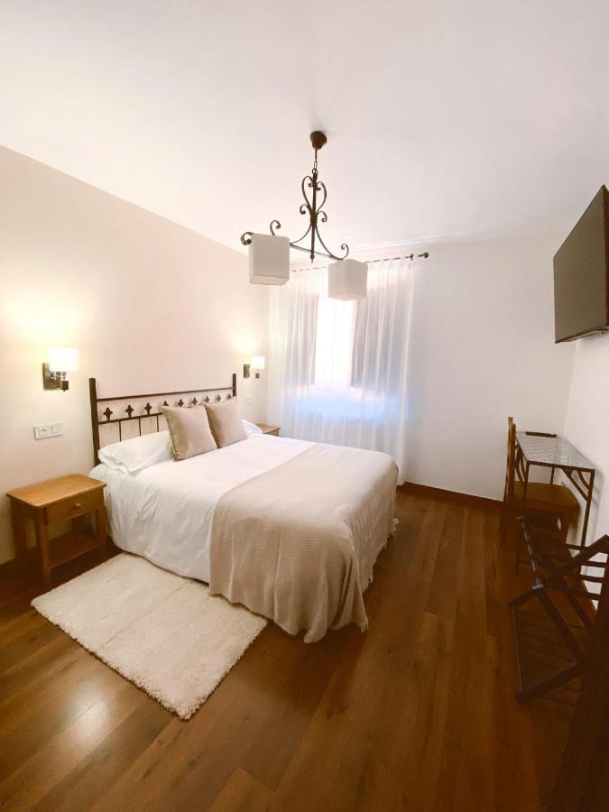Hotel Rural Candela Y Plata Puerto de Béjar Eksteriør billede